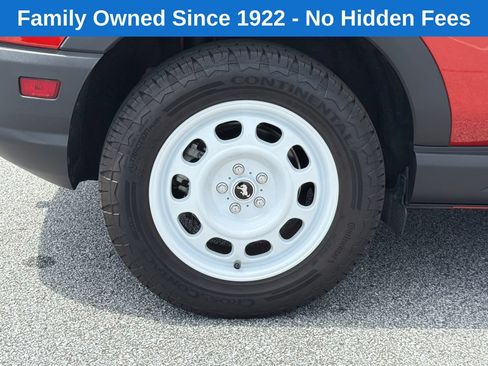 Used 2024 Ford Bronco Sport Heritage w/ Heritage Convenience Package AWD/4WD image 17