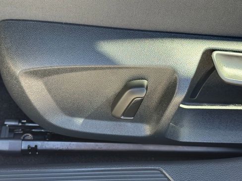New 2026 Volkswagen GTI SE FWD image 12