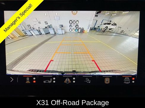 Used 2024 GMC Sierra 3500 Denali w/ Denali Reserve Package AWD/4WD image 4