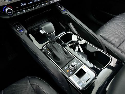 Used 2023 Kia Telluride EX X-Line AWD/4WD image 31