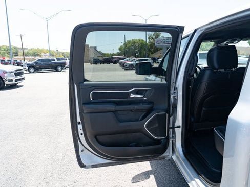 Used 2026 RAM 1500 Laramie AWD/4WD image 13
