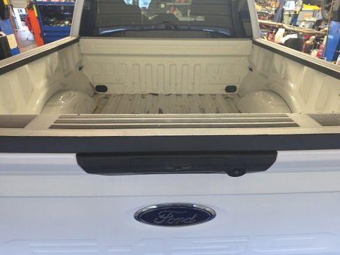 Used 2021 Ford F150 XLT w/ Trailer Tow Package image 17