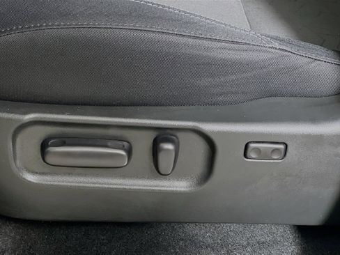 Used 2023 Toyota Tacoma TRD Sport image 16