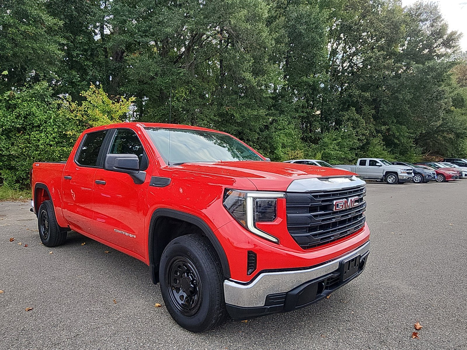 Used 2023 GMC Sierra 1500 Pro AWD/4WD image 7