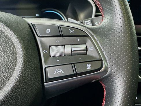 Used 2023 Genesis G70 2.0T w/ Sport Prestige Package RWD image 24