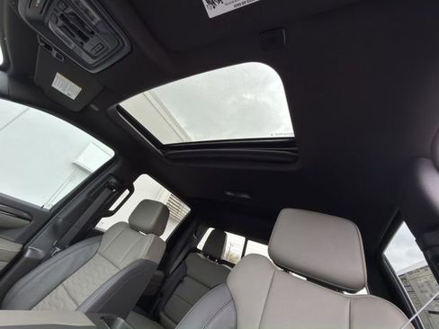 New 2026 Chevrolet Silverado 2500 ZR2 AWD/4WD image 21