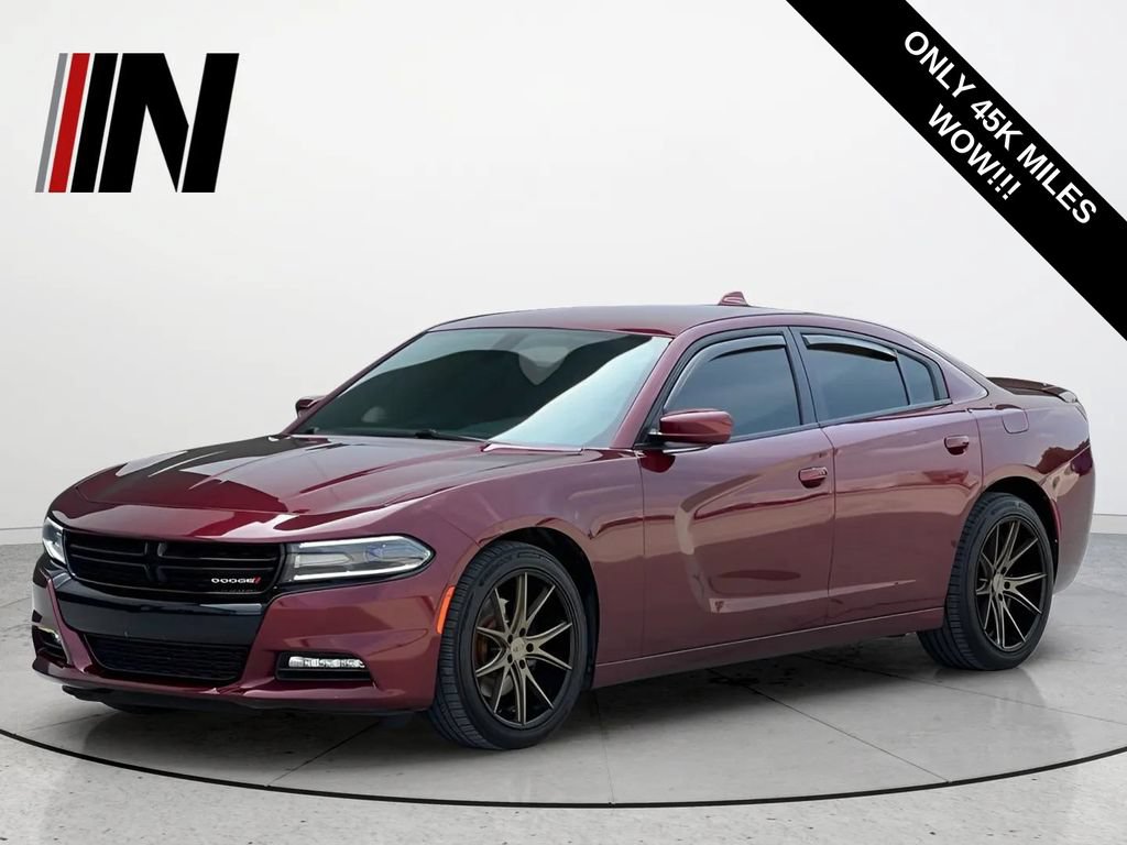 Used 2017 Dodge Charger R/T RWD image 1