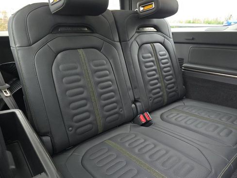 Used 2022 Rivian R1S Launch Edition AWD/4WD image 7