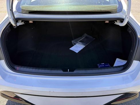 Used 2023 Hyundai Sonata SEL w/ Convenience Package FWD image 7