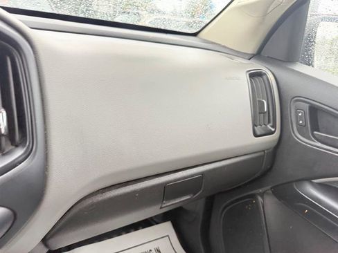 Used 2020 Chevrolet Colorado W/T image 20