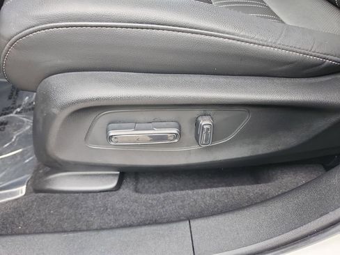 Used 2024 Honda HR-V EX-L image 24