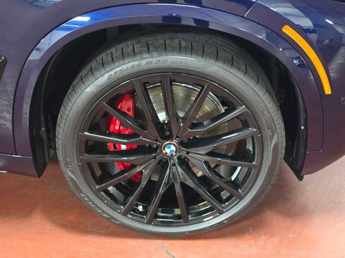 New 2026 BMW X5 M60i image 9