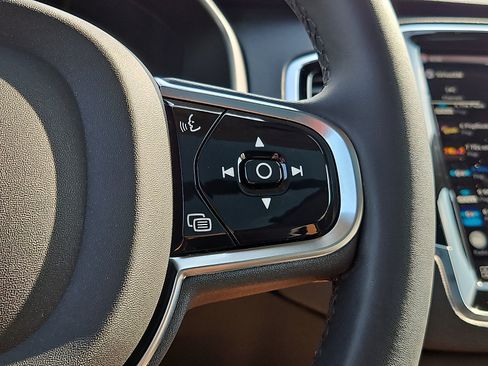 Certified 2023 Volvo XC90 B6 Plus w/ Protection Package AWD/4WD image 23