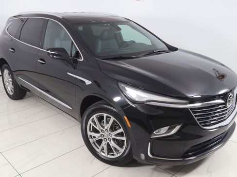 Used 2023 Buick Enclave Essence w/ Experience Buick Package AWD/4WD image 19