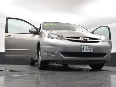 Used 2006 Toyota Sienna FWD image 11