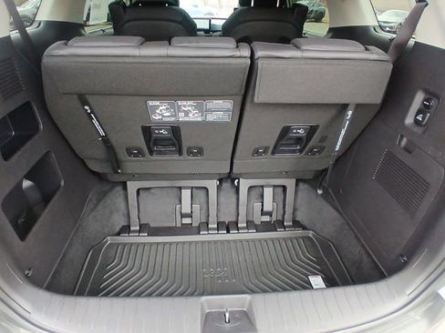 New 2026 Kia Carnival SX Prestige FWD image 25