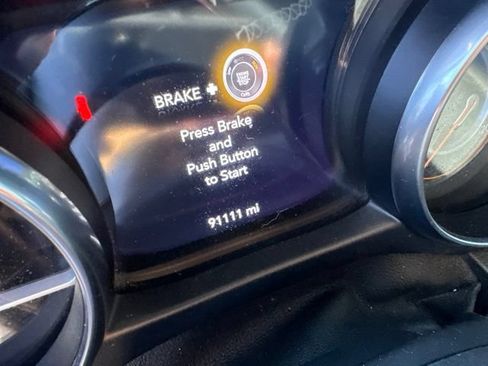 Used 2019 Jeep Wrangler Unlimited Sahara w/ Quick Order Package 24M Moab AWD/4WD image 10