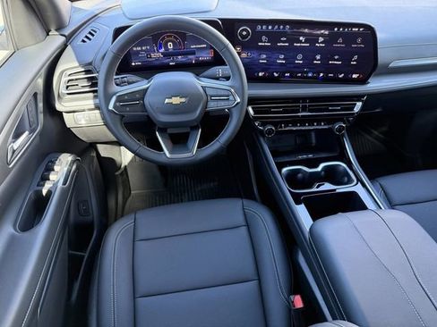 New 2026 Chevrolet Traverse LT w/ Sun and Wheel Package image 34