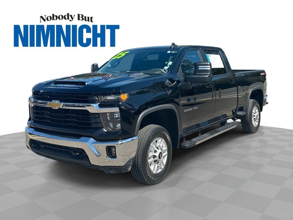 Used 2025 Chevrolet Silverado 2500 LT w/ Convenience Package AWD/4WD image 1