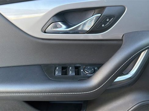 Used 2024 Chevrolet Blazer LT image 11