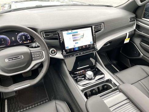 New 2026 Jeep Grand Wagoneer 4WD image 13