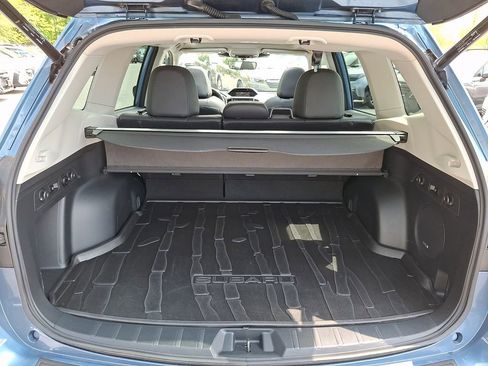 Certified 2023 Subaru Forester Touring AWD/4WD image 31