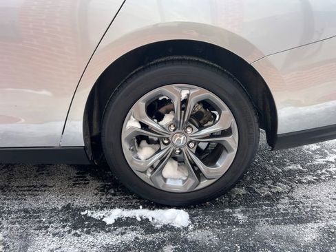 Used 2023 Honda Accord EX image 8