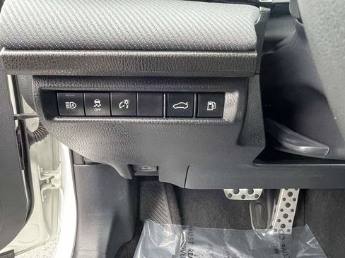Used 2025 Toyota Camry SE w/ Multimedia Upgrade Package FWD image 26