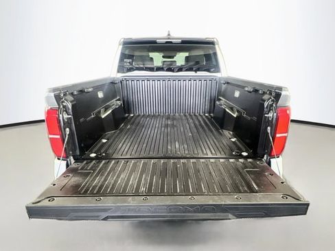 Used 2025 Toyota Tacoma SR5 RWD image 29