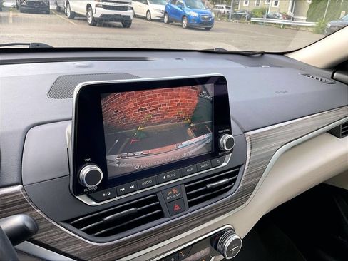 Used 2019 Nissan Altima 2.5 SL AWD/4WD image 19