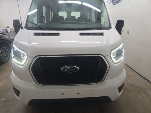 Used 2023 Ford Transit 350 XLT image 17