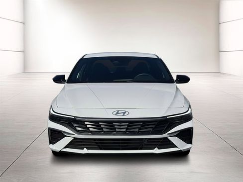 New 2026 Hyundai Elantra Sport FWD image 12