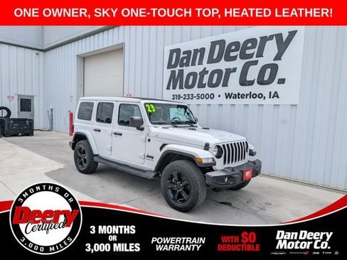 Used 2023 Jeep Wrangler Unlimited Sahara AWD/4WD image 1