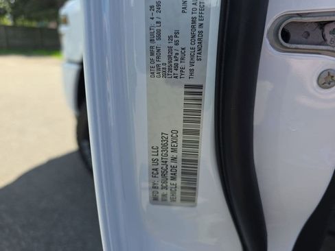 New 2026 RAM 2500 Tradesman AWD/4WD image 35