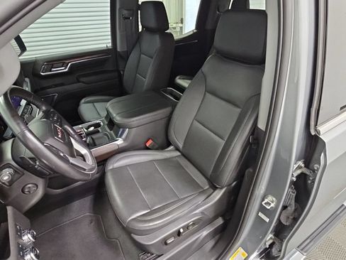 Used 2023 GMC Sierra 1500 SLT w/ SLT Premium Plus Package AWD/4WD image 30