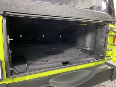 Used 2016 Jeep Wrangler Unlimited Sport w/ Quick Order Package 24S image 29