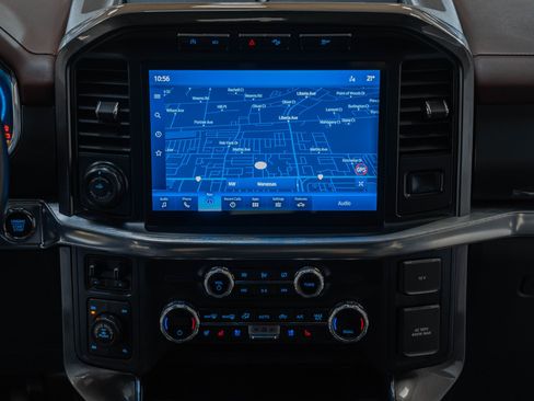 Certified 2021 Ford F150 Lariat w/ Equipment Group 502A High image 29