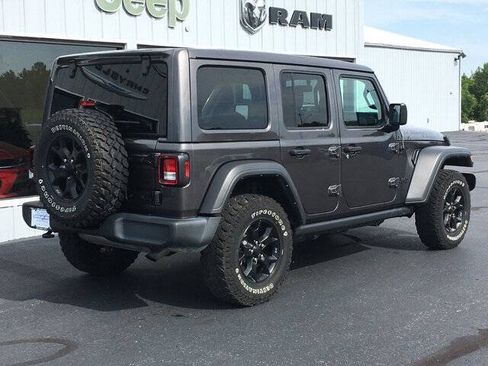 Used 2022 Jeep Wrangler Unlimited Sport AWD/4WD image 3
