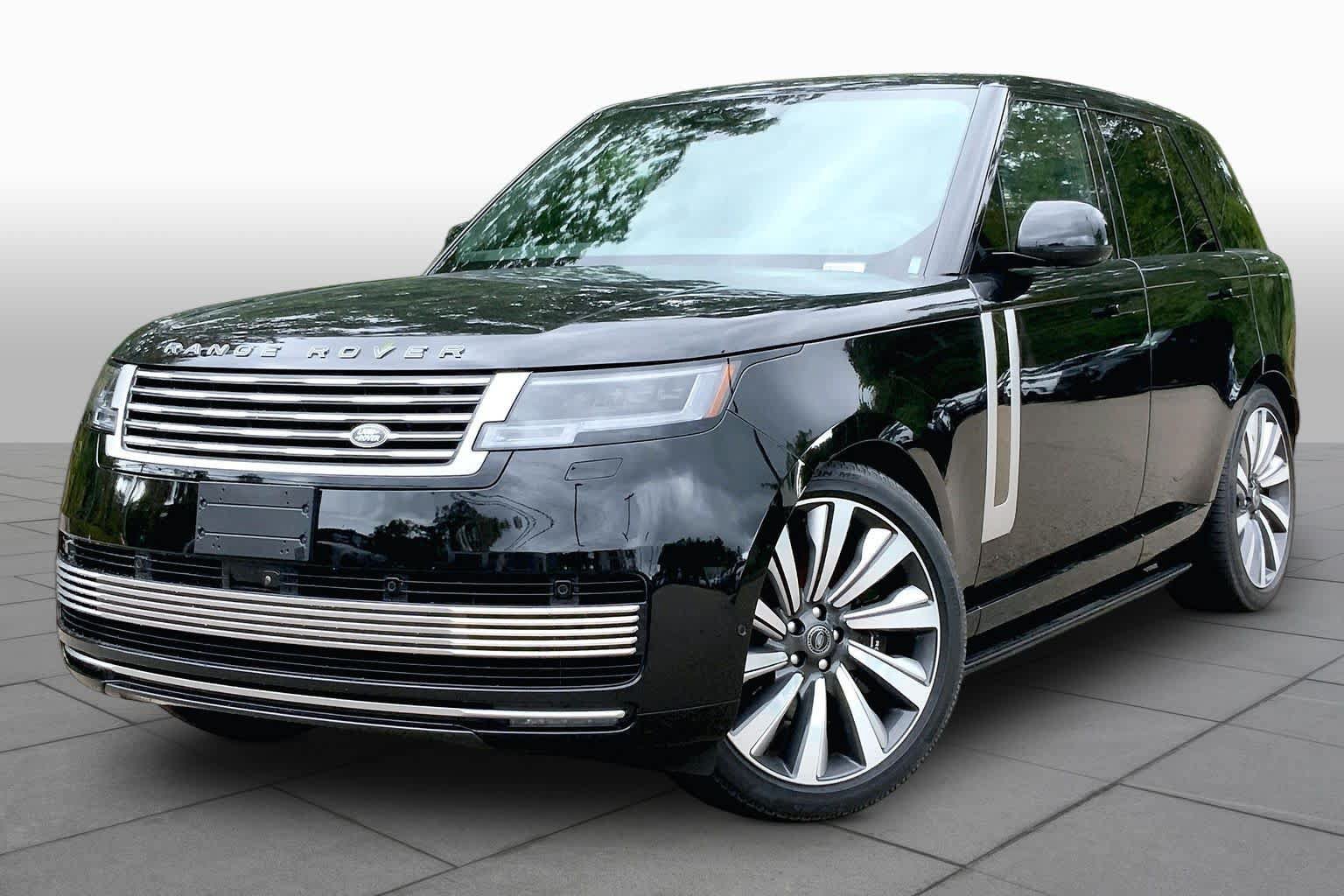 Used 2025 Land Rover Range Rover SV AWD/4WD image 1