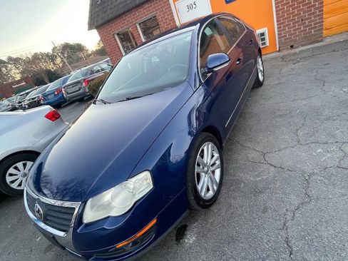 Used 2009 Volkswagen Passat Komfort image 2