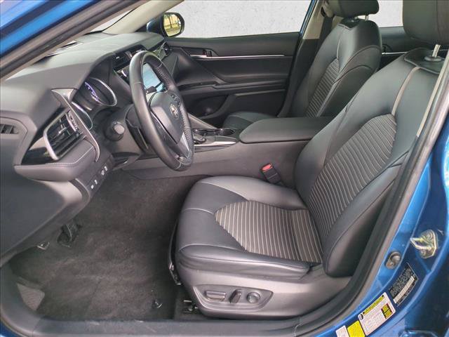Used 2020 Toyota Camry SE FWD image 17