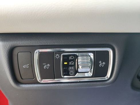 Used 2025 Lincoln Aviator Reserve w/ Equipment Group 201A AWD/4WD image 27