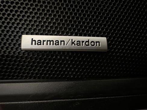 Certified 2025 Subaru Outback Limited image 38