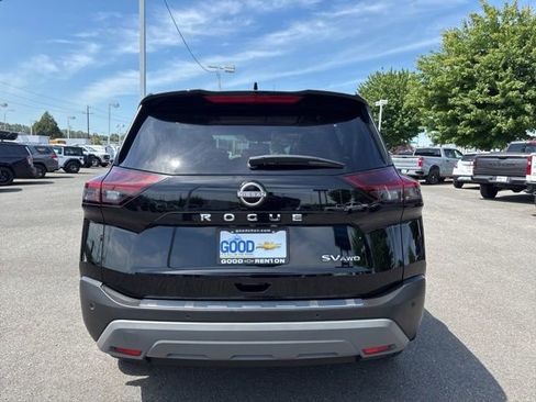 Used 2023 Nissan Rogue SV w/ SV Premium Package AWD/4WD image 4