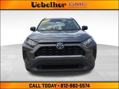 Used 2022 Toyota RAV4 LE AWD/4WD image 11