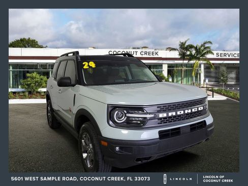 Used 2024 Ford Bronco Sport Badlands w/ Premium Package AWD/4WD image 1