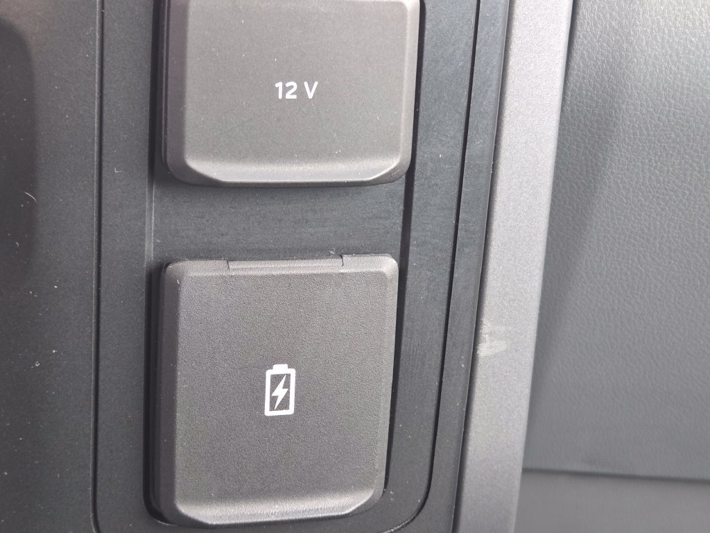 Used 2022 Ford F150 XLT AWD/4WD image 11