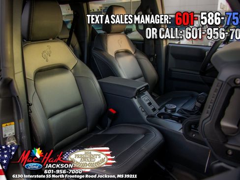 New 2025 Ford Bronco Outer Banks w/ Sasquatch Package AWD/4WD image 40
