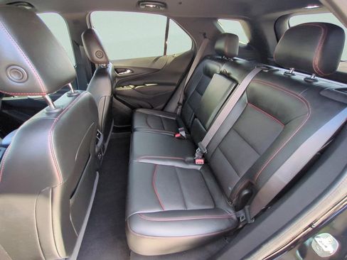 Used 2023 Chevrolet Equinox RS w/ RS Leather Package image 12