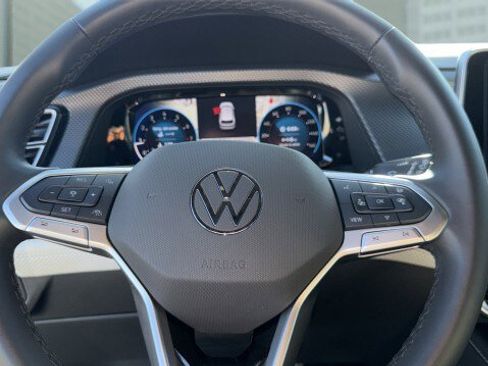 Used 2026 Volkswagen Atlas Cross Sport SEL Premium R-Line image 26